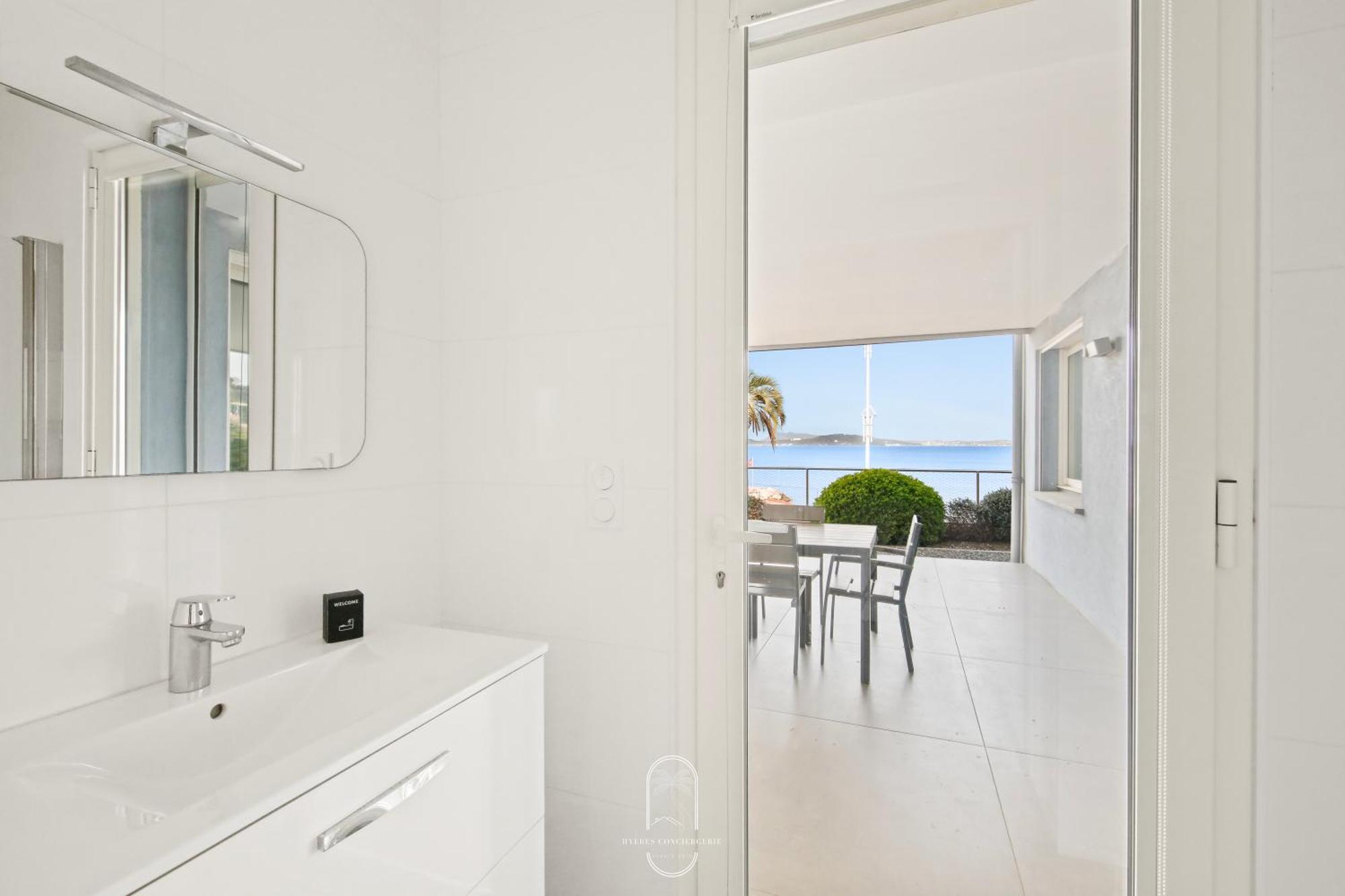 Villa Antoine Appartement Rdj Vue Mer Clim Wifi Parking Plage 50M La Garonne Ле-Праде Екстер'єр фото