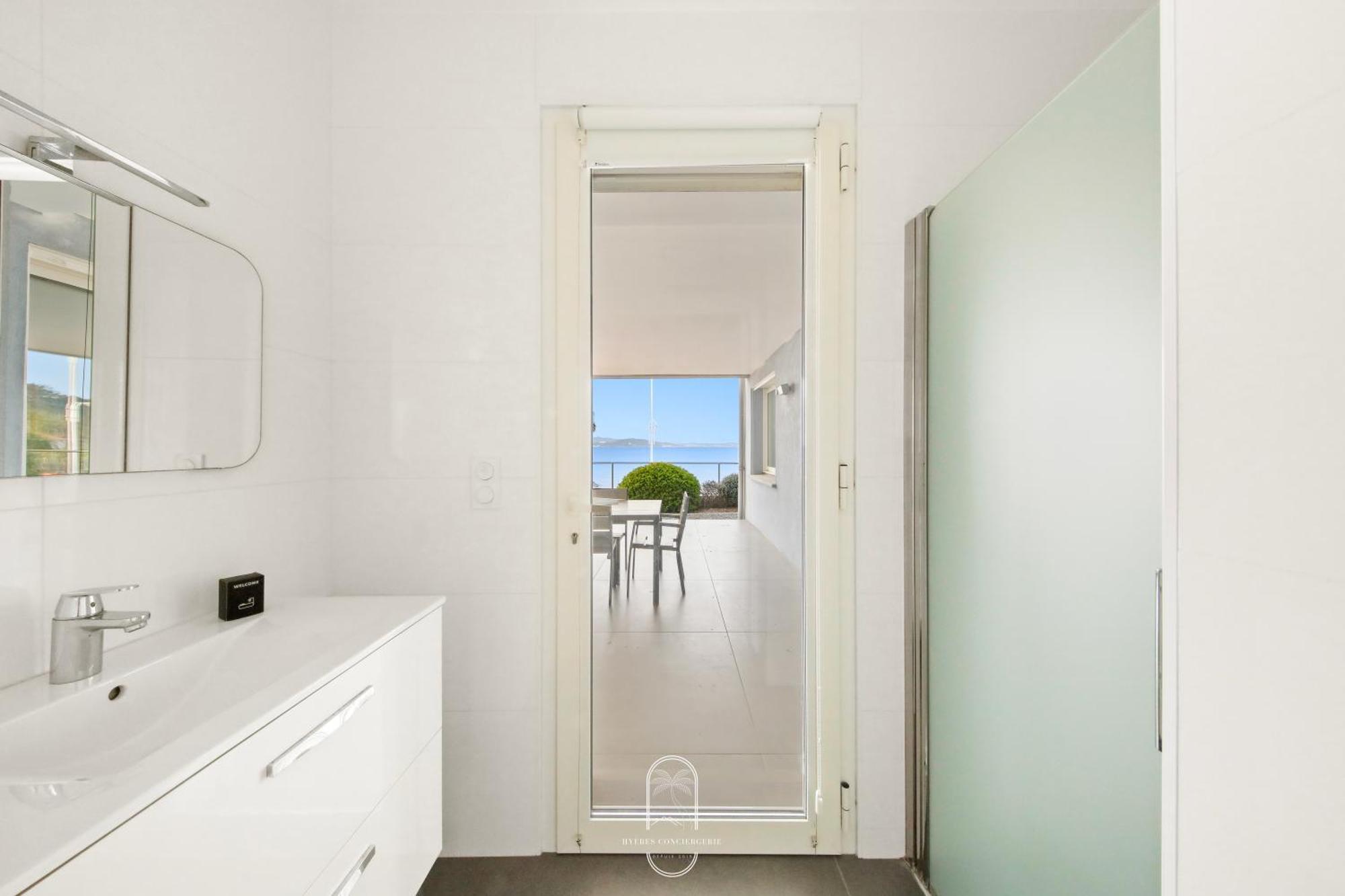 Villa Antoine Appartement Rdj Vue Mer Clim Wifi Parking Plage 50M La Garonne Ле-Праде Екстер'єр фото